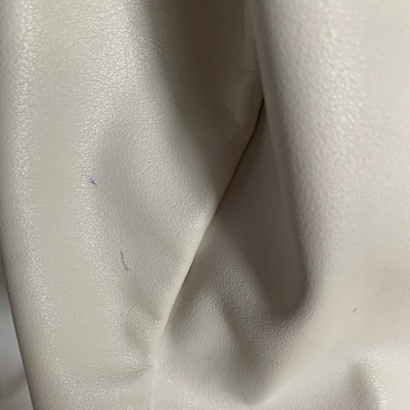 White Faux Leather Drawstring Backpack - Picture 4 of 9